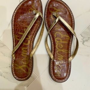 Sam Edelman flip flops